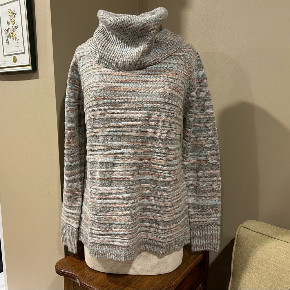 Charlie B cowl neck sweater NWT Size Small